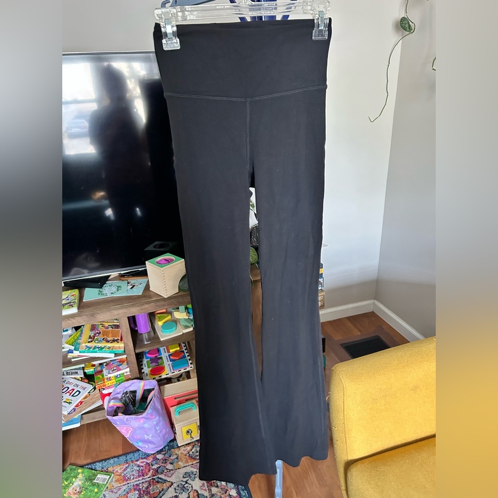 Lululemon Groove Flares in Black NWOT
